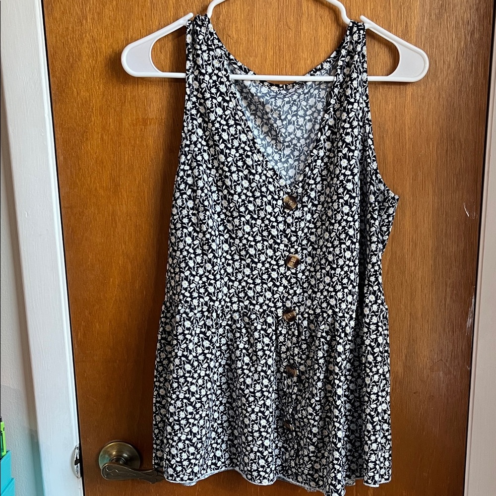 SHEIN Black and White Floral Button-Front Blouse